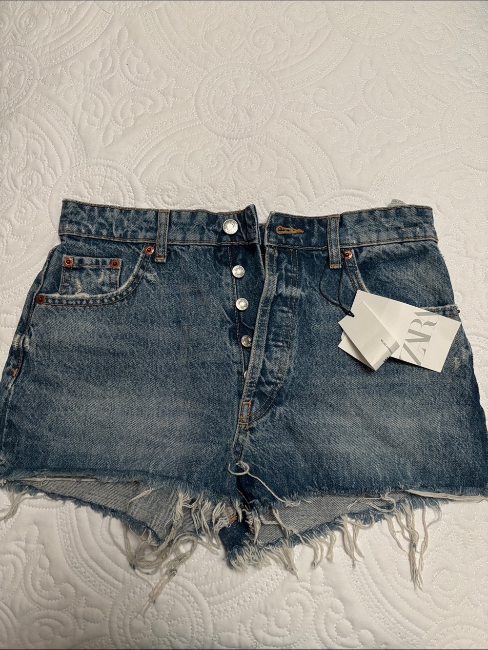 Zara Button-Front Distressed Denim Shorts in Blue